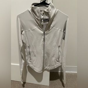 Lululemon white size 4 zip up
